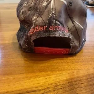 Under Armour Accessories Camo Under Armor Hat Snapback Poshmark - Main Image